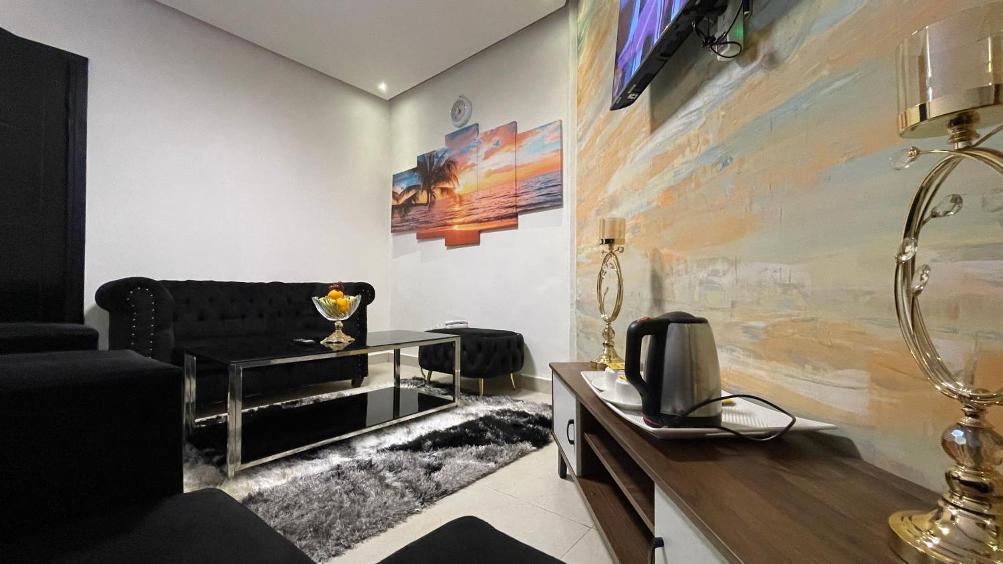 Hotel Vendome Douala Bagian luar foto
